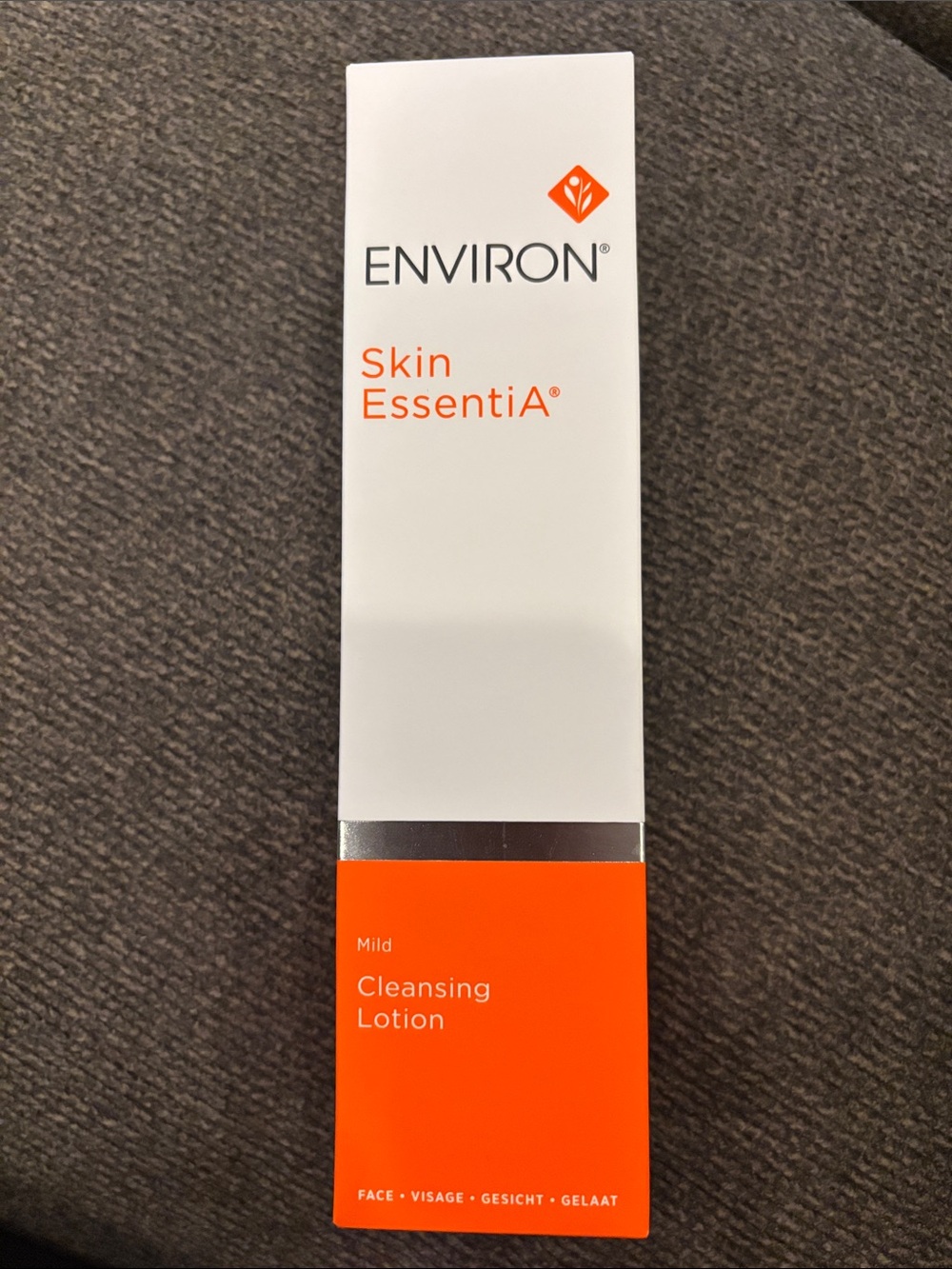 Skin EssentiA Mild Cleansing Lotion — Orange & White